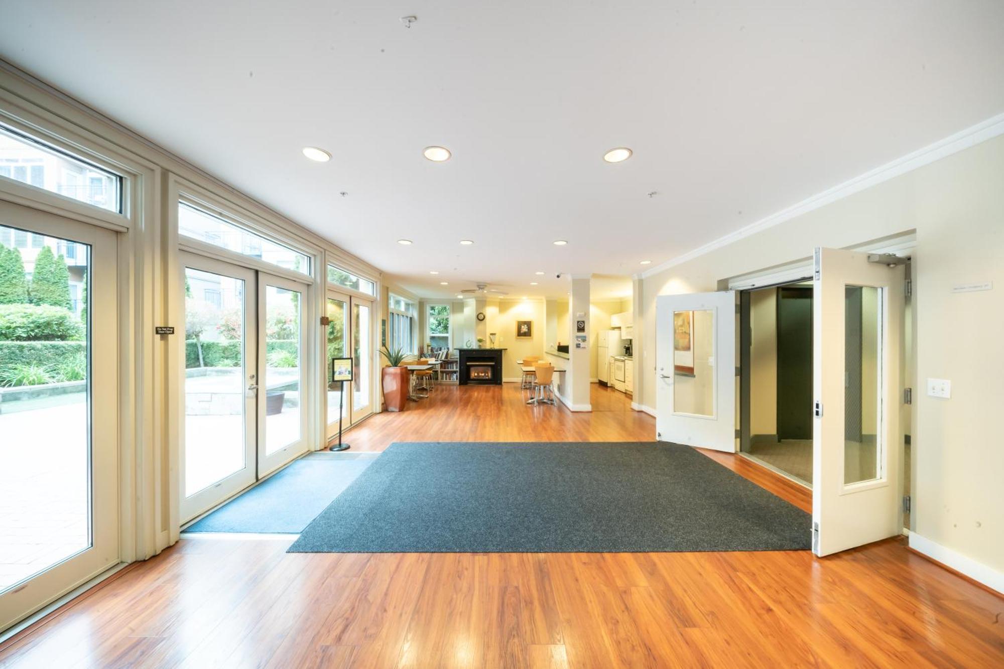 Modern Downtown Top Floor Penthouse With Bay Views Seattle Eksteriør billede